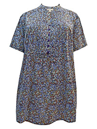 BLUE Ditsy Floral Pleat Detail Tunic Blouse - Plus Size 24/26 to 32/34 (1X to 3X)