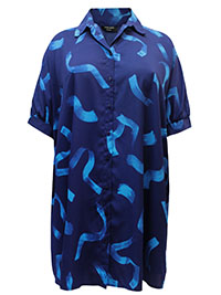 NAVY Printed Puff Sleeve Longline Shirt - Plus Size 12 to 26