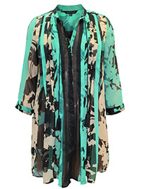 GREEN Floral Print Pleated Tassel Tie Top - Plus Size 12 to 20