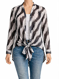 BLACK Printed Woven Tie Front Blouse - Size 6 to 22/24 (US S to 2X)