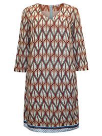 RED Geo Print 3/4 Sleeve Shift Dress - Size 10 to 18