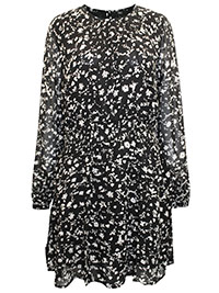 BLACK Floral Long Sleeve Shirred Waist Dress - Size 12 to 18