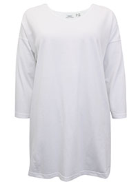 WHITE Cotton Rich 3/4 Sleeve Top - Plus Size 18/20 to 26/28 (L to 2XL)