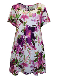 PLUS PINK Floral Print Dipped Hem Top - Plus Size 26/28 to 30/32