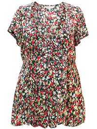 RED Ditsy Floral Crinkle Button Through Top - Plus Size 14 to 16