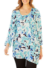 AQUA Blue Floral Asymmetric Hem Art-To-Wear Blouse - Plus Size 28/30 to 40 (US 3X to 6X)