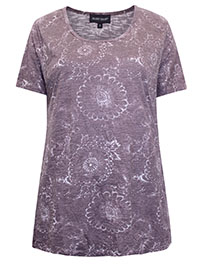 PURPLE Floral Print Short Sleeve Crinkle Top - Size 12 to 18 (S to XL)