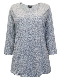 BLUE Leaf Print 3/4 Sleeve Crinkle Top - Size 12 to 18 (S to XL)