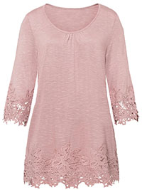 ROSEWOOD Crochet Trim 3/4 Sleeve Top - Plus Size 22/24 to 26/28 (XL to 2XL)