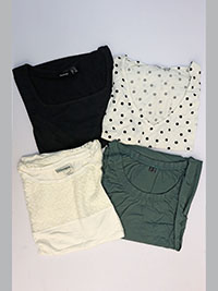 ASSORTED Plain and Graphic Print T-shirts Tops Size 10/12 to 22/24