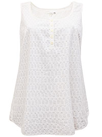 FF IVORY Pure Cotton Sleeveless Broderie Top - Size 12