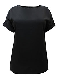 BLACK Longline Button Detail Boxy Top - Plus Size 14 to 30