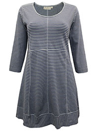BLUE Stripe Print Exposed Stitch Tunic - Size 12 (S)