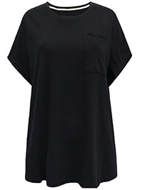 BLACK Pure Cotton Pocket Front T-Shirt - Plus Size 16