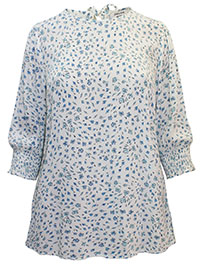 BLUE Floral Print Shirred Cuff Top - Plus Size 16 to 32