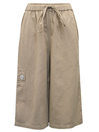 SAND Pure Cotton Pull On Cropped Cargo Trousers - Size 10/12 to 14/16 (M to L)