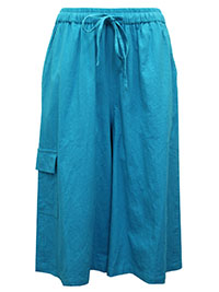 TURQUOISE Pure Cotton Pull On Cropped Cargo Trousers - Size 10/12 to 22/24 (M to 2XL)